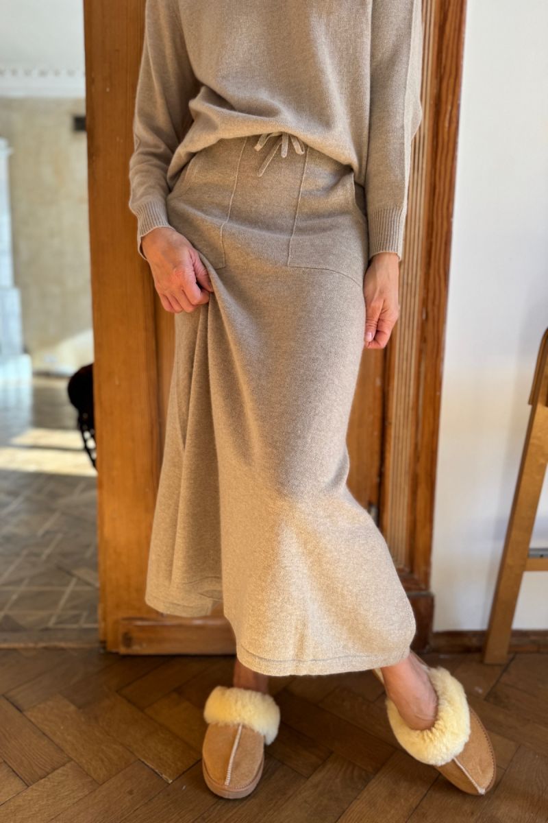 Kaszmirowa midi spódnica 100% kaszmir latte