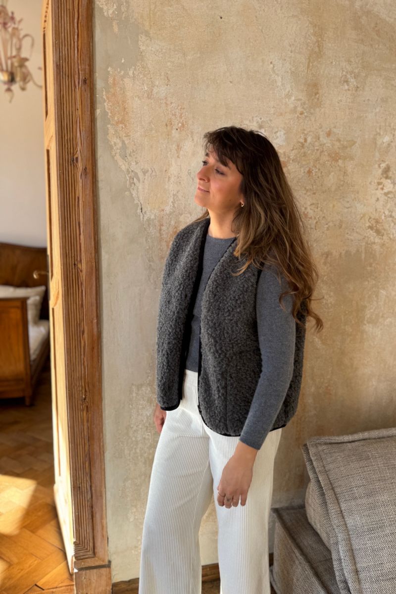 Wełniana kamizelka grafitowa