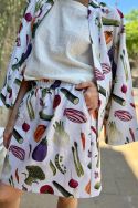Spódnica z kieszeniami w warzywny print