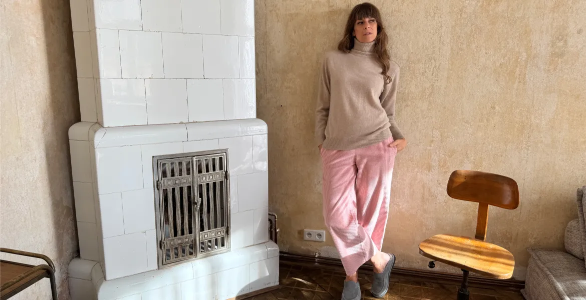 Swetry kaszmirowe szyte w Nepalu